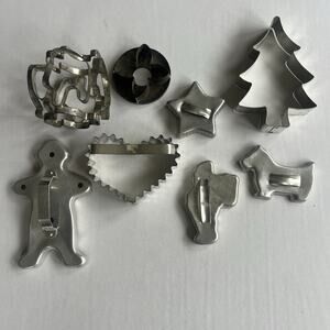 Vintage Aluminum Cookie Cutters Lot Of 8 Pieces Tomado Holland 6 Animal Linzer